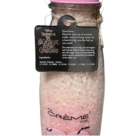 The Creme Shop Disney Nightmare before Christmas
Bath Crystals Limited Edition - Picture 2 of 3
